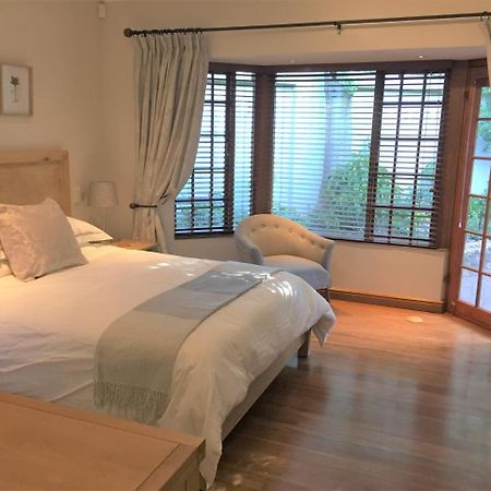 Lydall Wild Tranquil Garden Suites 约翰内斯堡 外观 照片