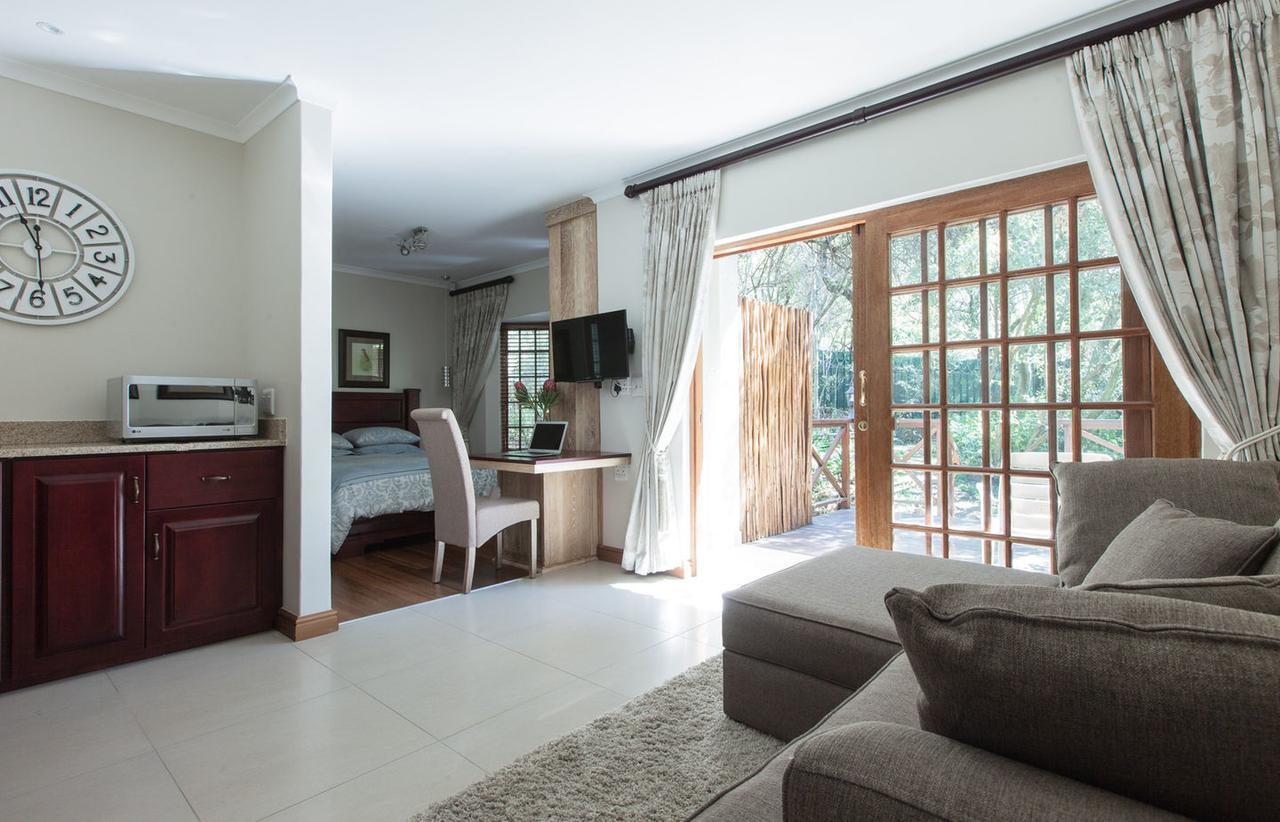 Lydall Wild Tranquil Garden Suites 约翰内斯堡 外观 照片