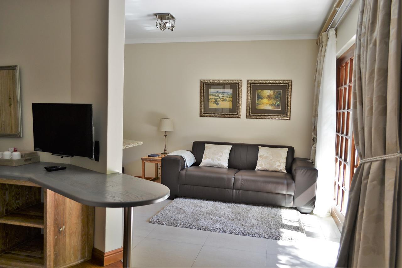 Lydall Wild Tranquil Garden Suites 约翰内斯堡 外观 照片